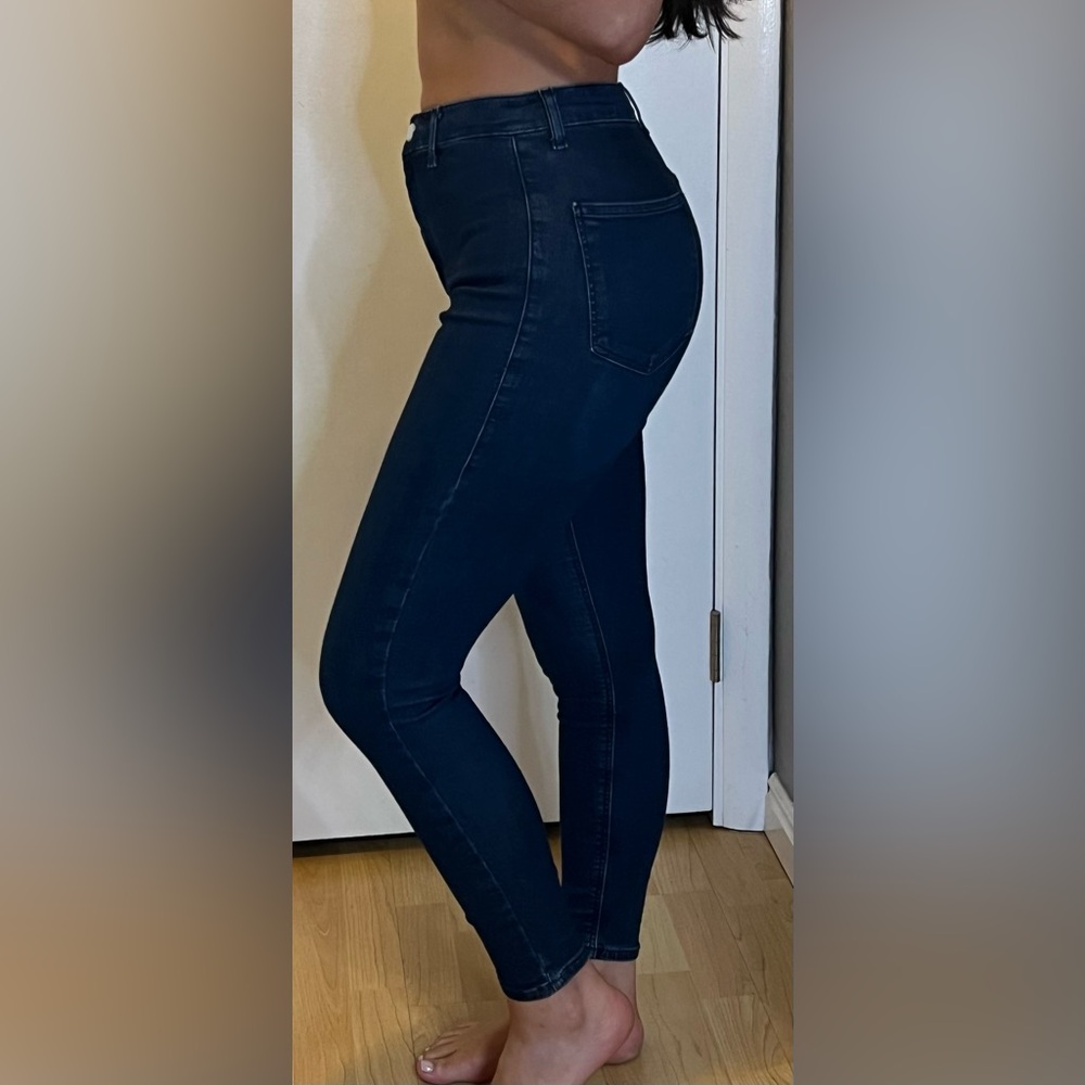 Topshop high rise joni jeans in indigo, size 30W, 30L, used, in good condition